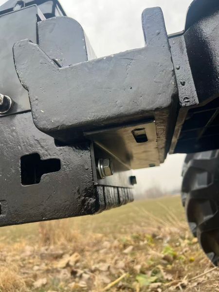 ТРАКТОР ДМТЗ 904 з кондиціонером на радіальній гумі 004801 фото